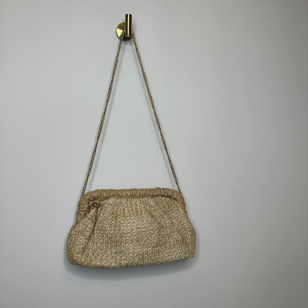 Moda Luxe Delvina Clutch Vegan Leather / Straw Gold Chain - Picture 2 of 9